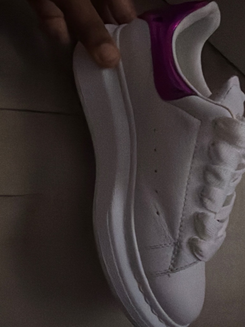Alexander McQueen white sneakers with purple accents, kids size eur 32